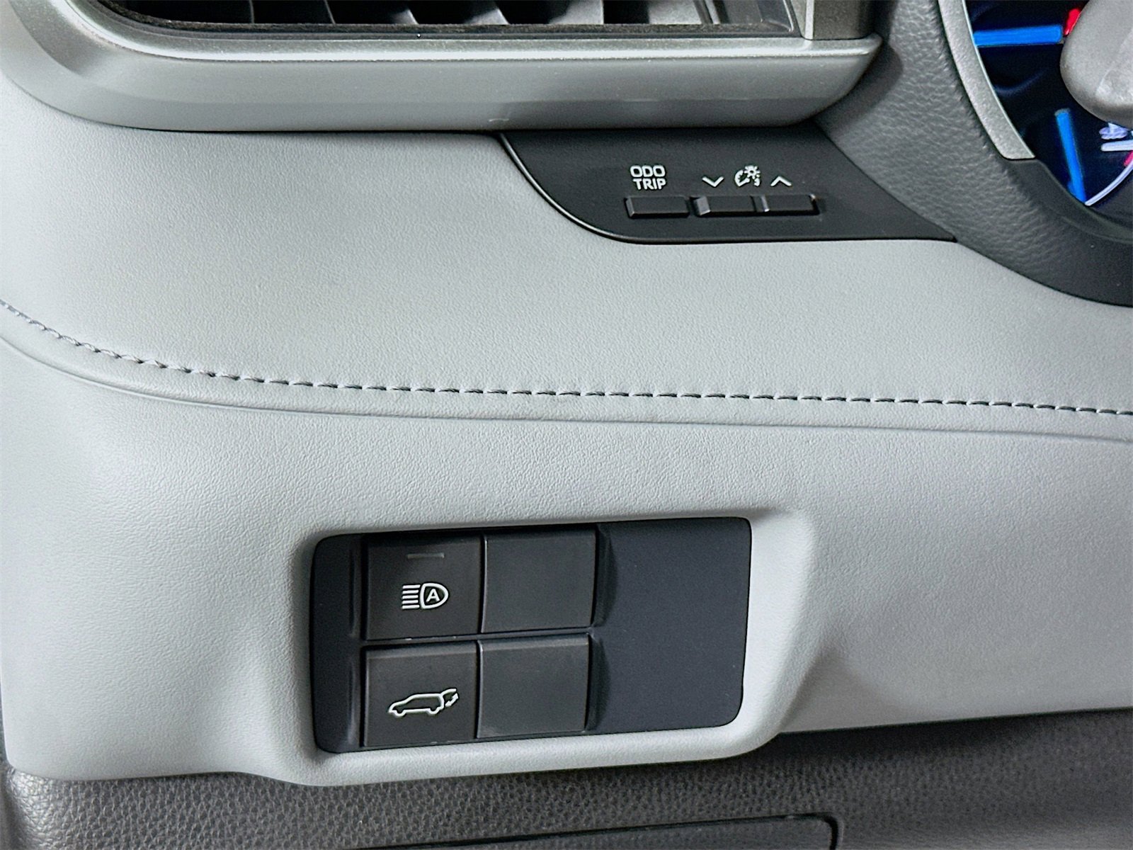 Certified 2021 Toyota Highlander XLE image 10