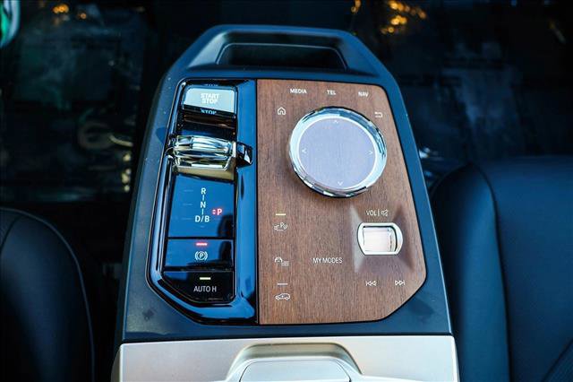 Used 2023 BMW iX M60 w/ Executive Package image 20