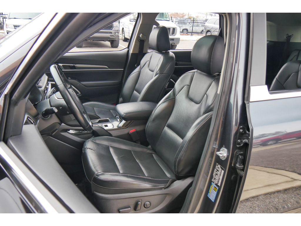 Used 2020 Kia Telluride S image 10