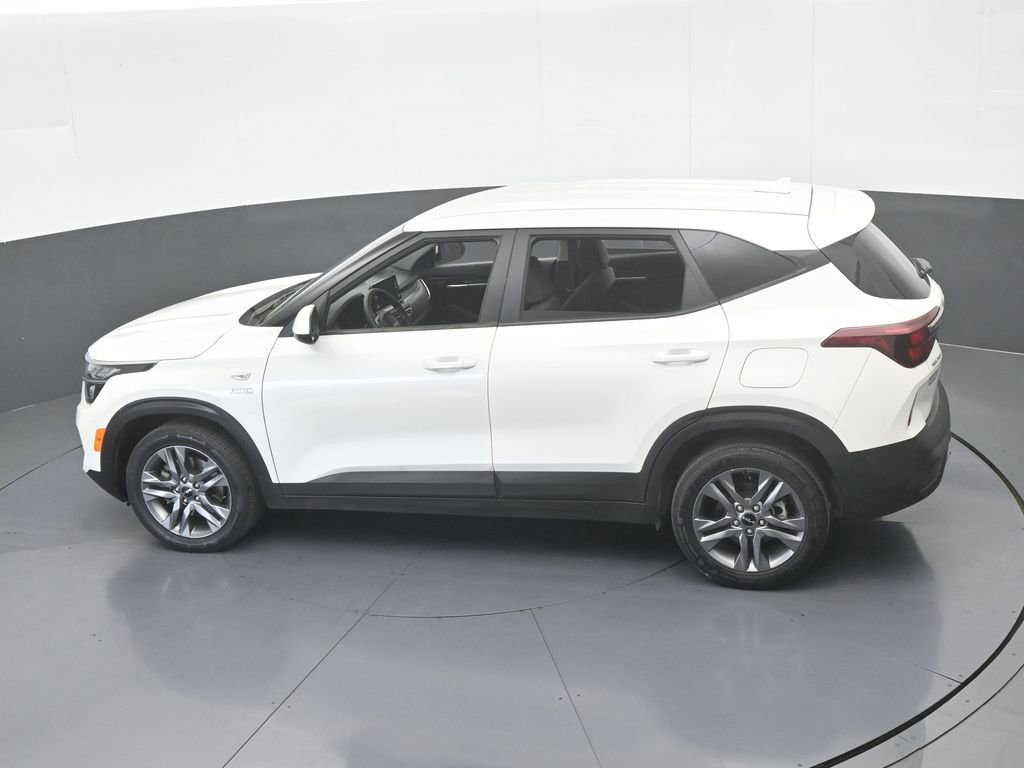 Used 2022 Kia Seltos LX image 41