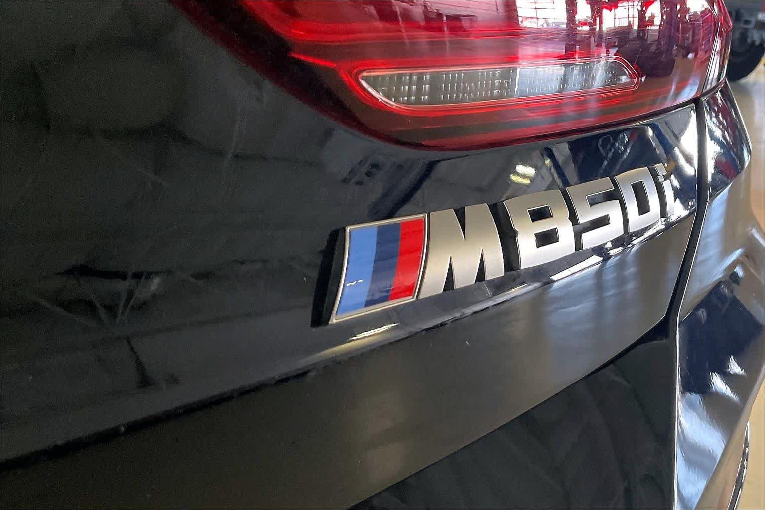 Used 2022 BMW M850i xDrive Convertible w/ Driving Assistance Package AWD/4WD image 9