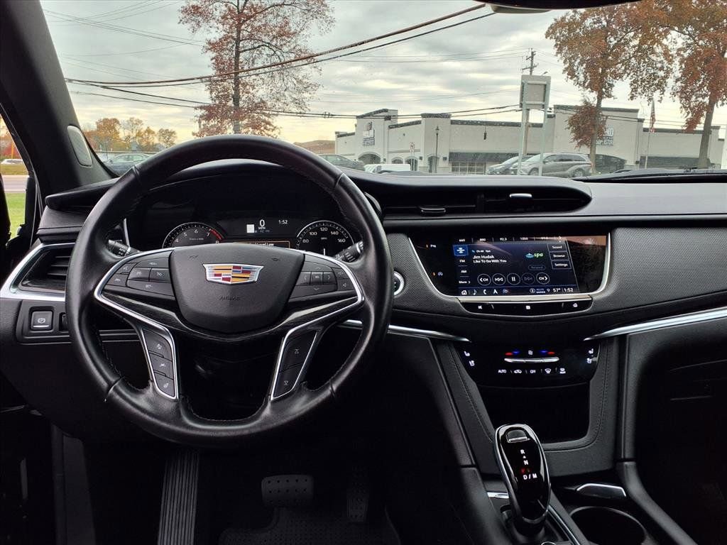 Certified 2021 Cadillac XT5 Premium Luxury image 22