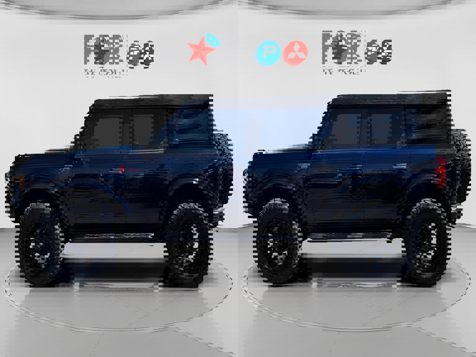 Used 2021 Ford Bronco Big Bend image 2