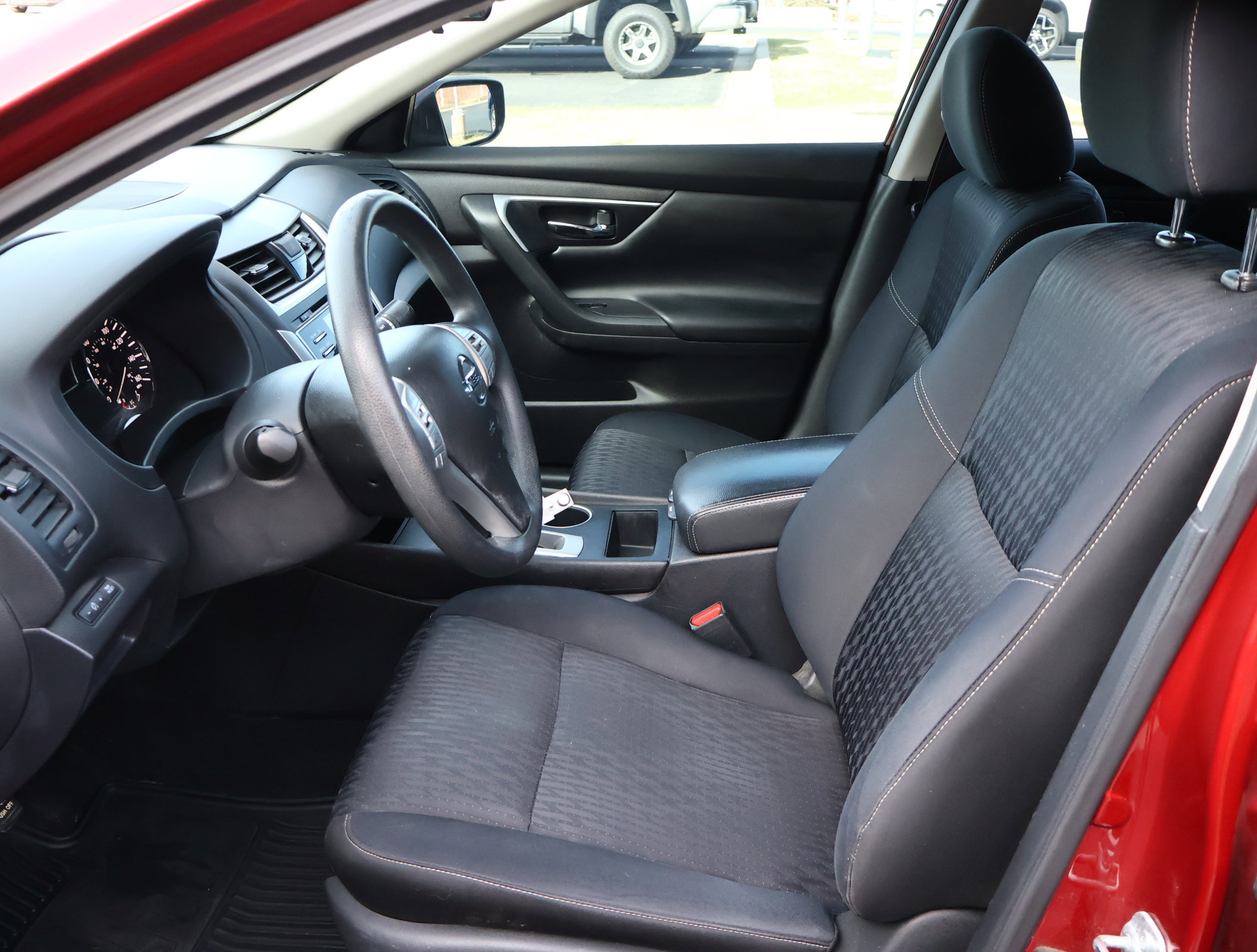 Used 2017 Nissan Altima 2.5 S w/ Power Driver Seat Package image 8