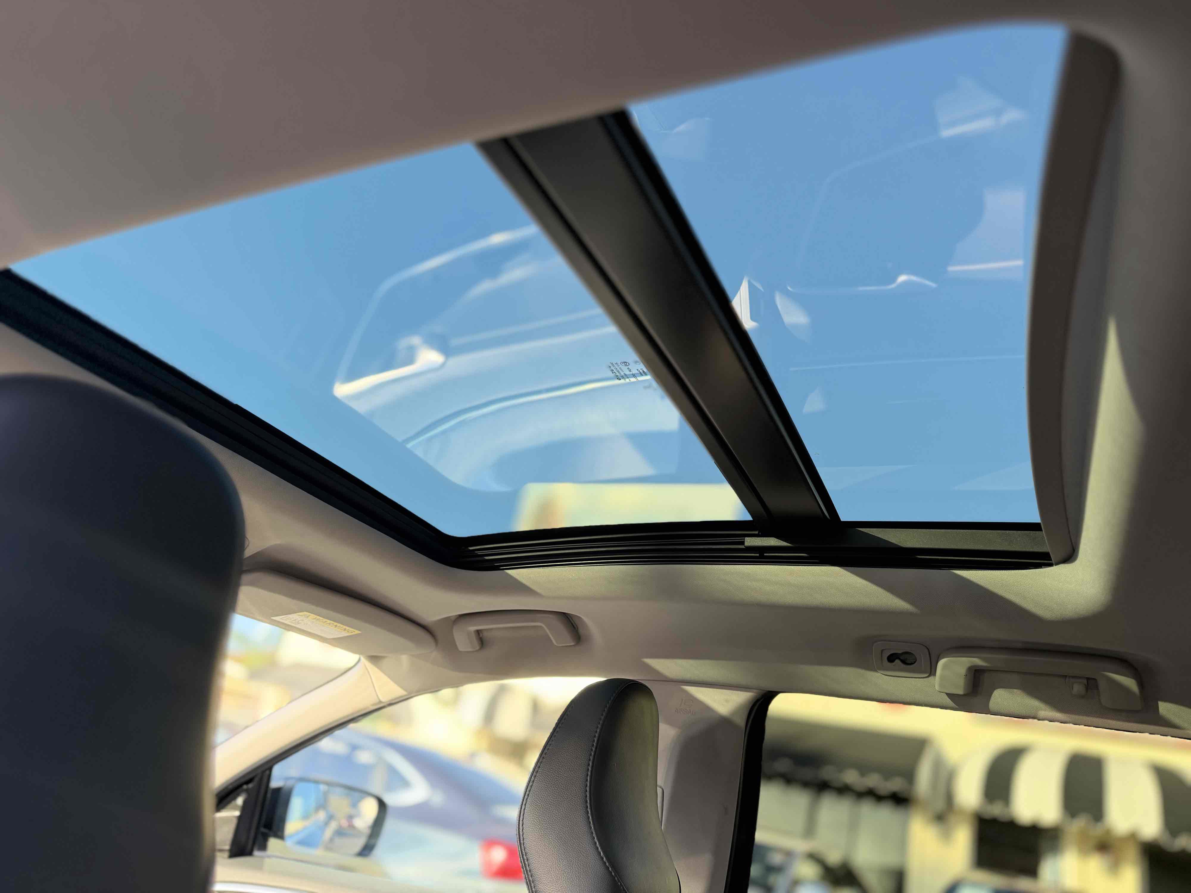 Used 2016 Volvo XC60 T6 FWD image 26