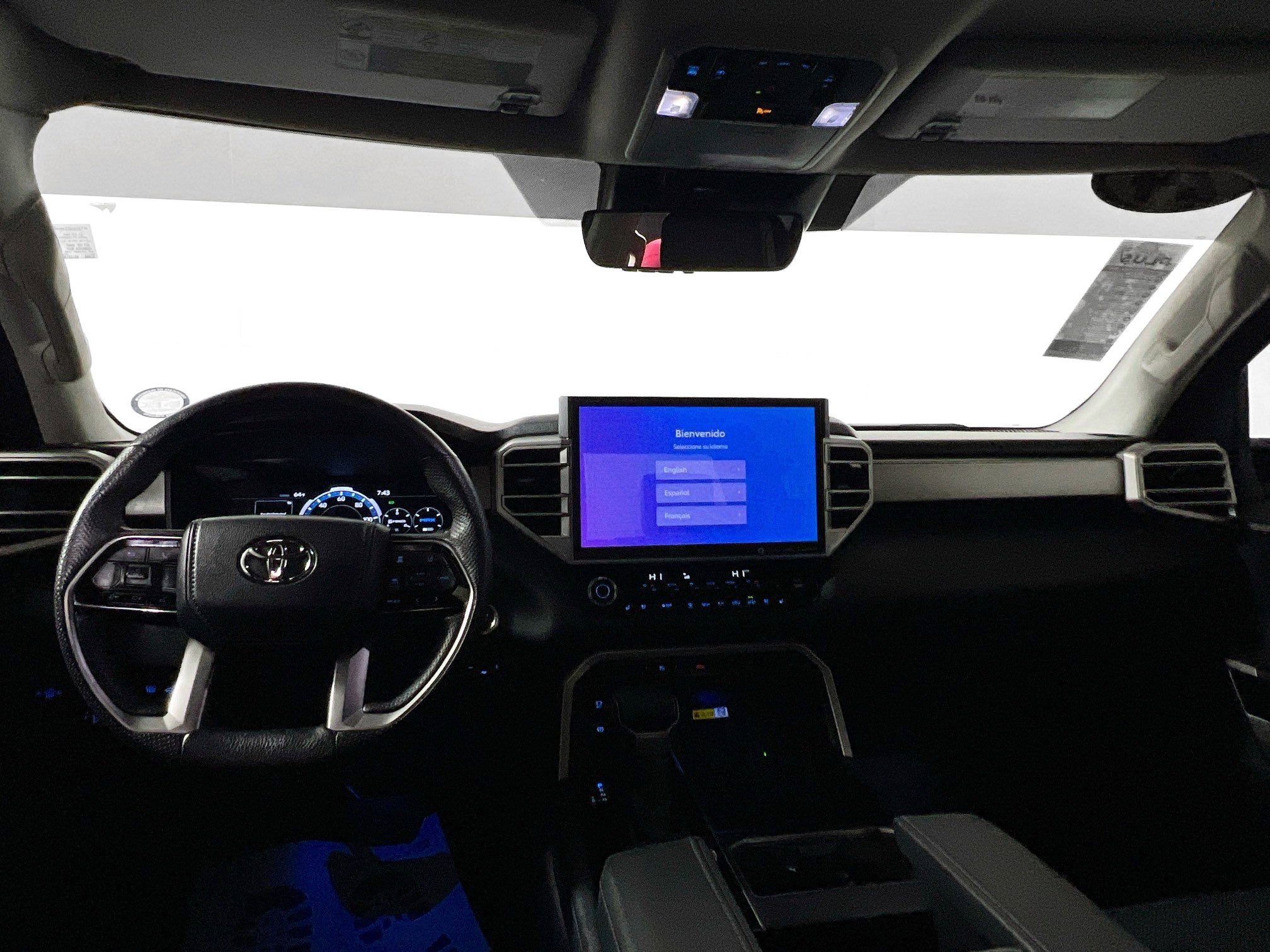 Used 2024 Toyota Tundra Limited image 30