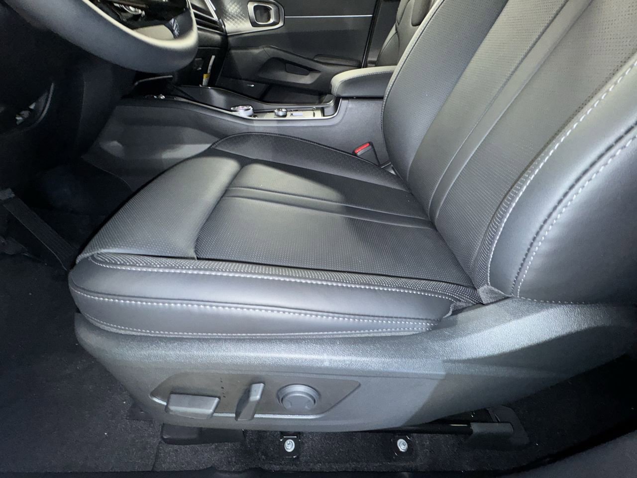 New 2026 Kia Sorento EX image 14