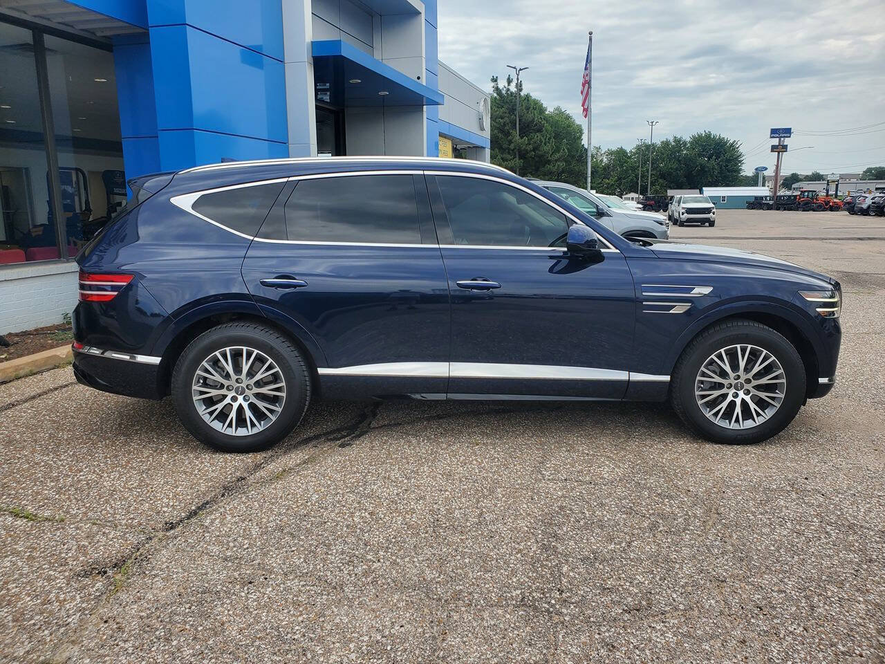Used 2022 Genesis GV80 2.5T w/ Advanced Package 03 RWD image 5