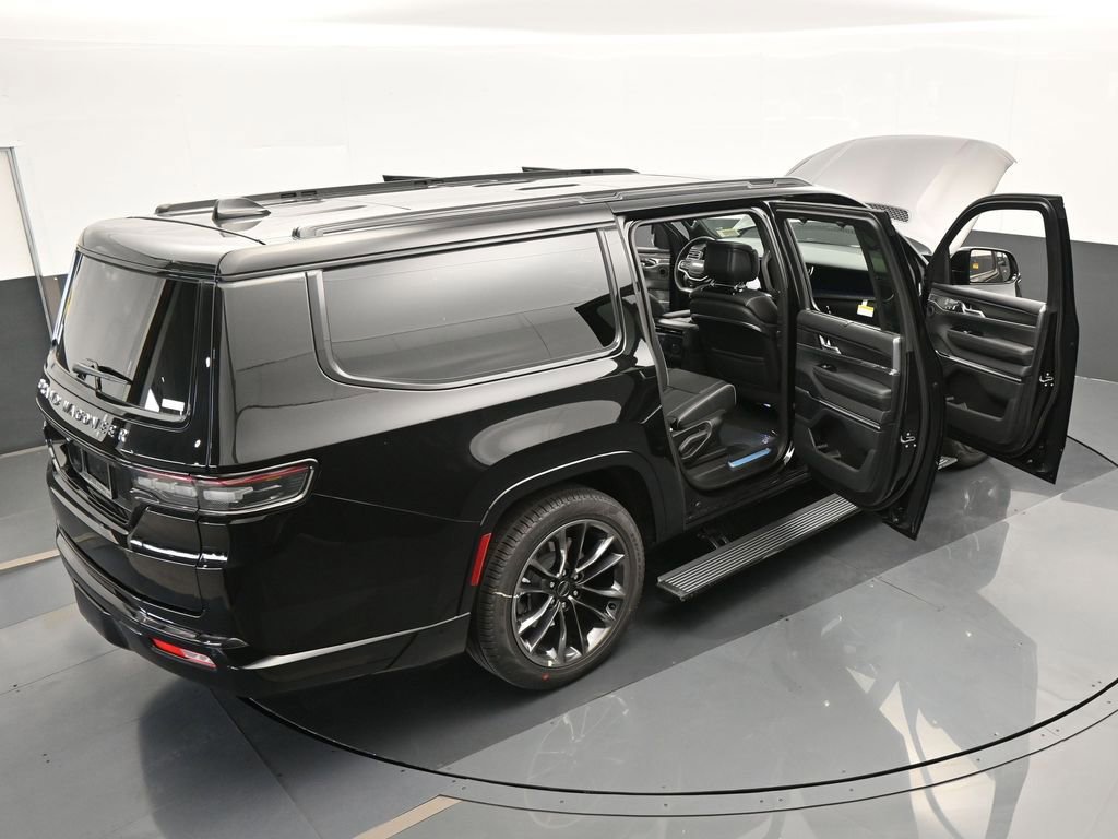 Used 2024 Jeep Grand Wagoneer L Series II w/ Quick Order Packagew 28T image 72