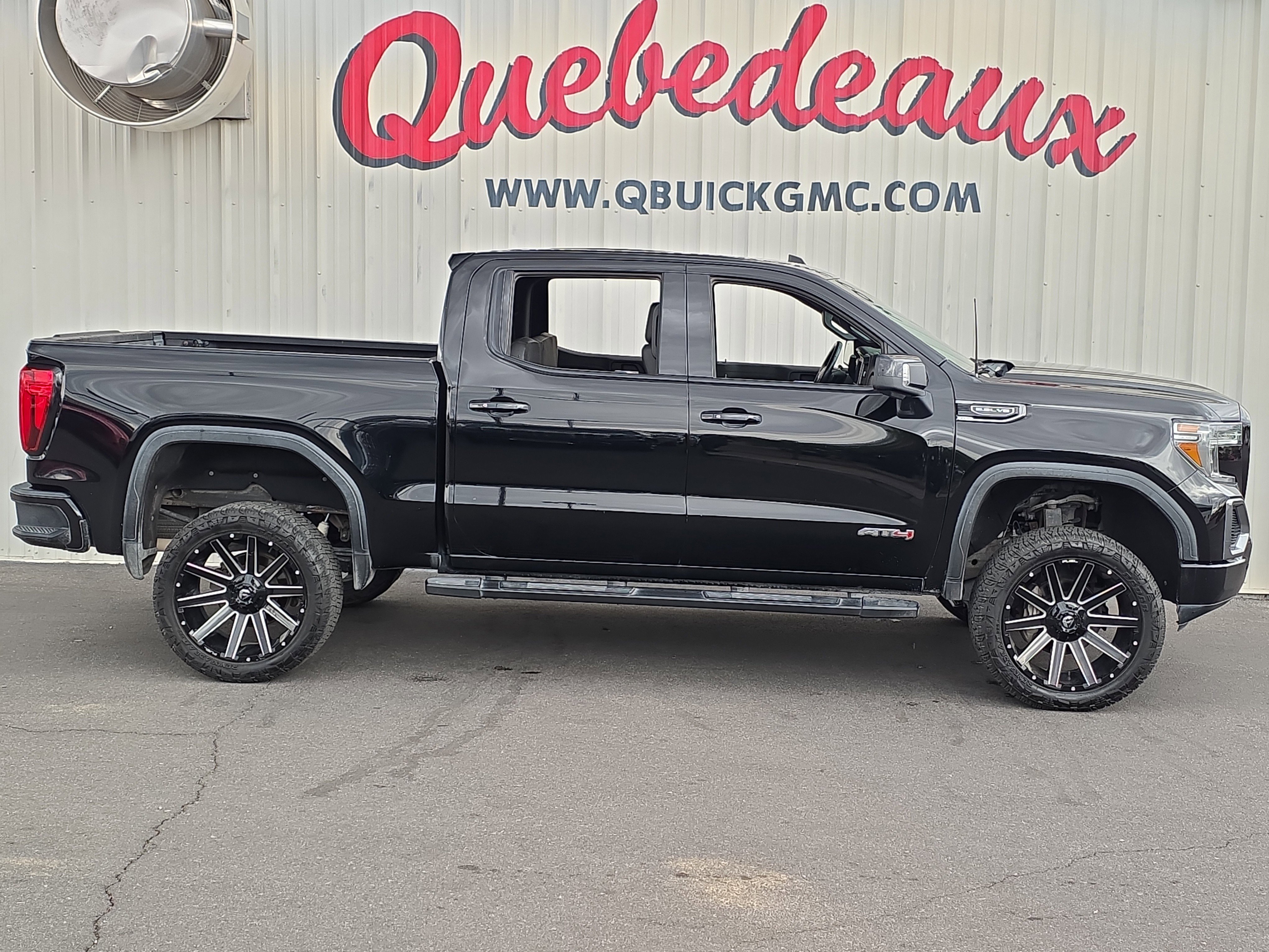 Used 2019 GMC Sierra 1500 AT4 w/ AT4 Premium Package AWD/4WD image 9
