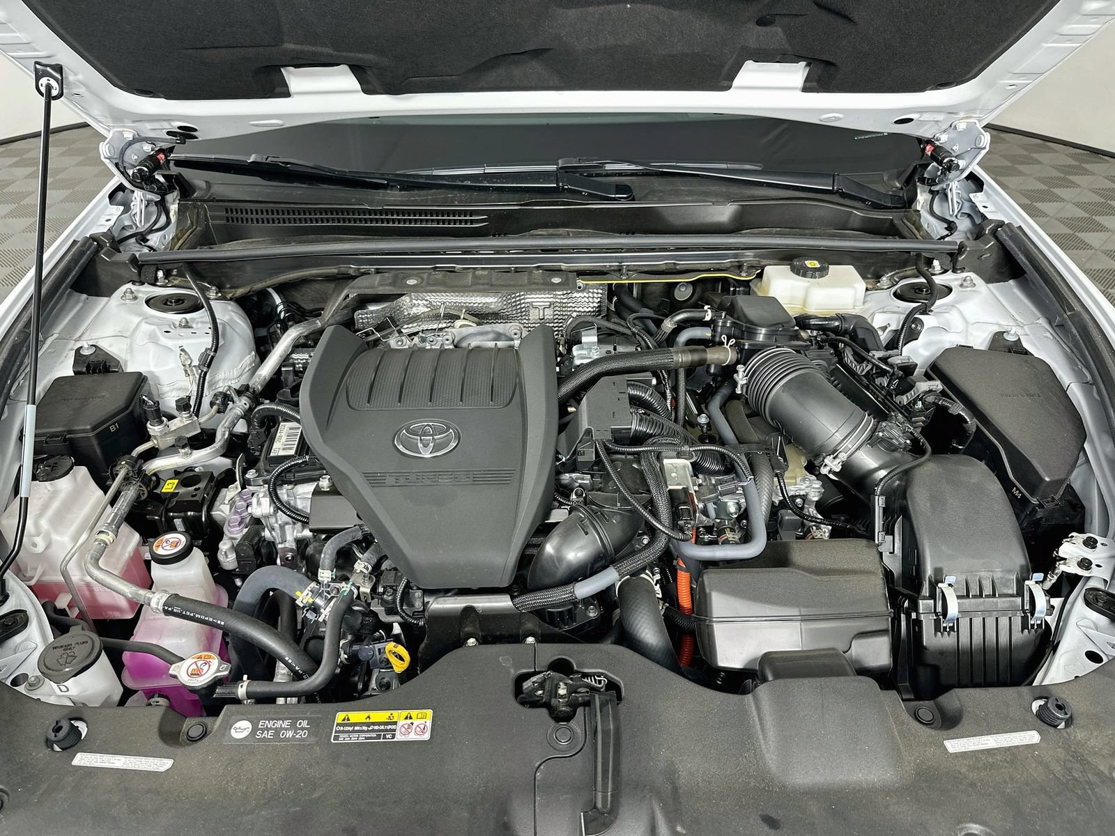 Certified 2026 Toyota Crown Platinum AWD/4WD image 32