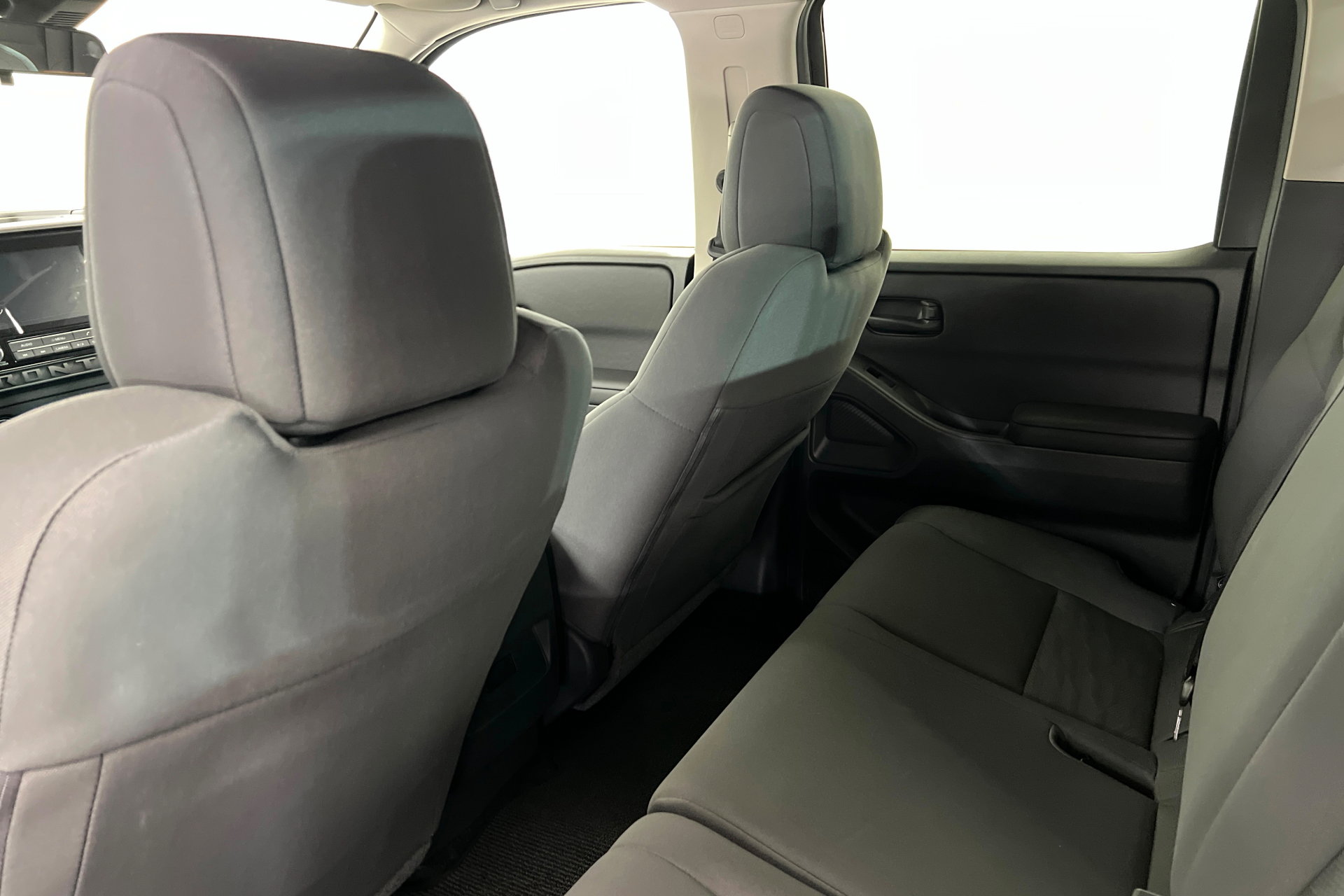 New 2026 Nissan Frontier S image 19