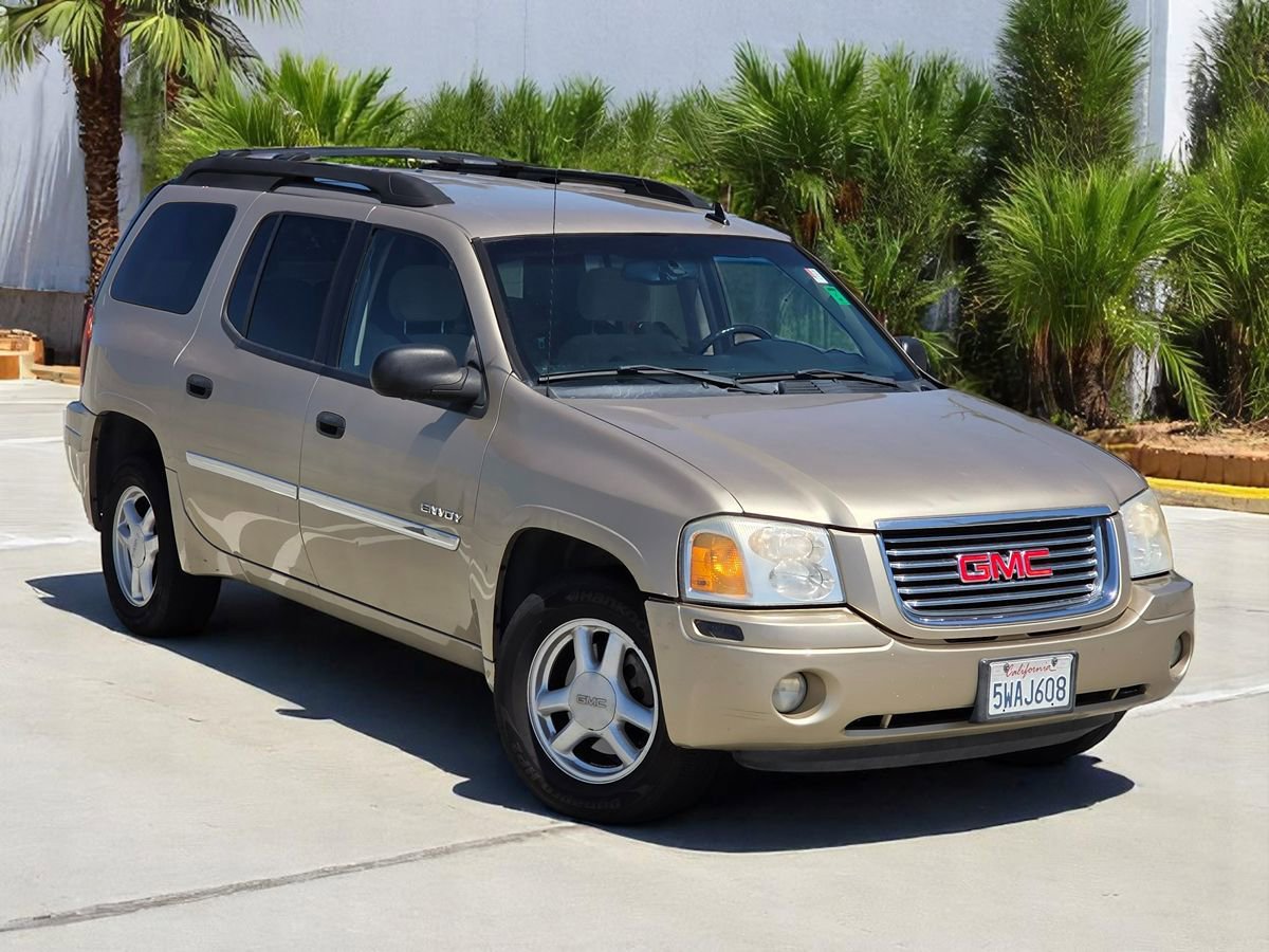 Used 2006 GMC Envoy XL SLE w/ Sle Preferred Equipment Group RWD image 3
