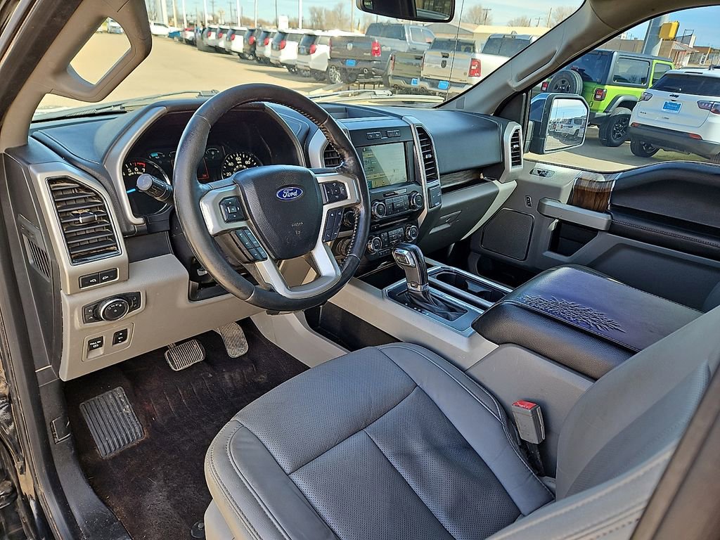 Used 2018 Ford F150 Lariat image 13