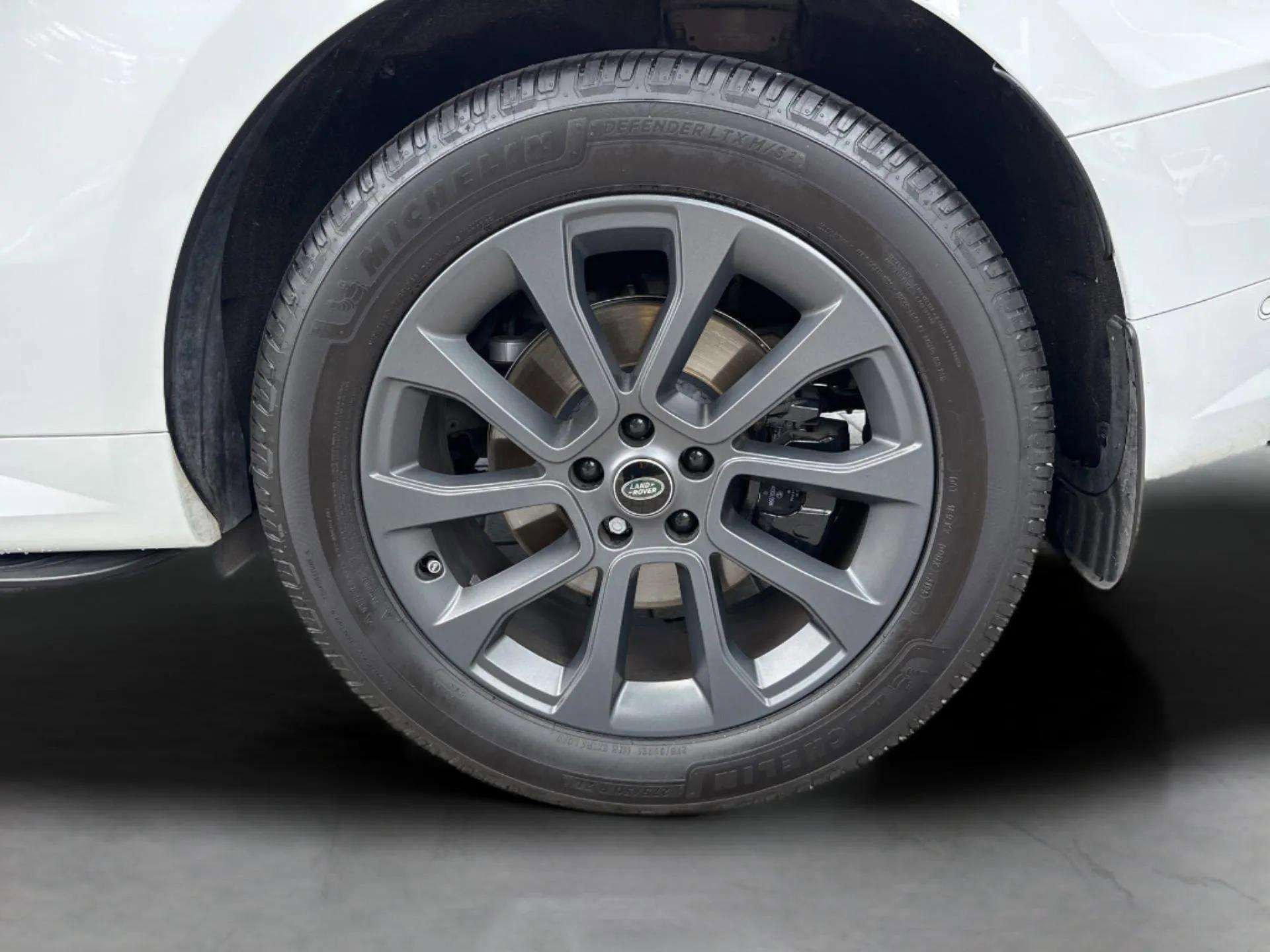 Used 2023 Land Rover Range Rover Sport SE Dynamic AWD/4WD image 44