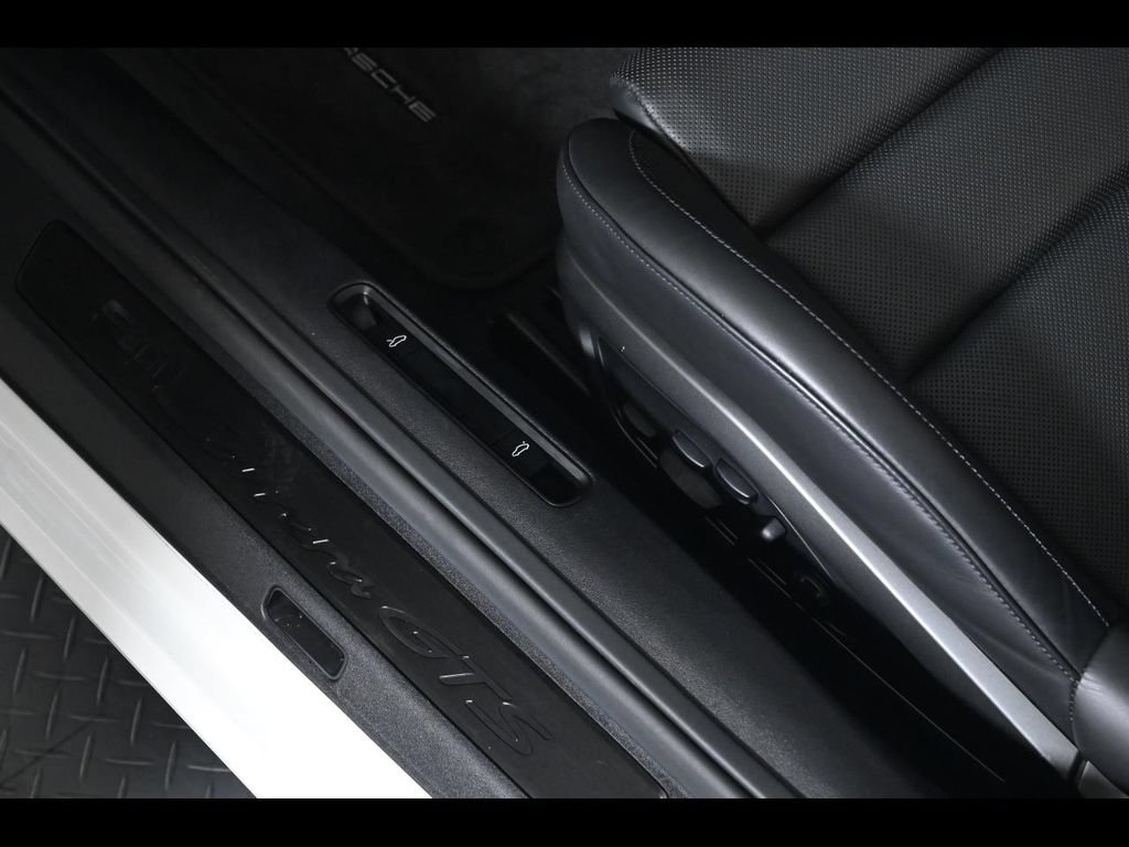 Certified 2023 Porsche 911 Carrera GTS RWD image 26