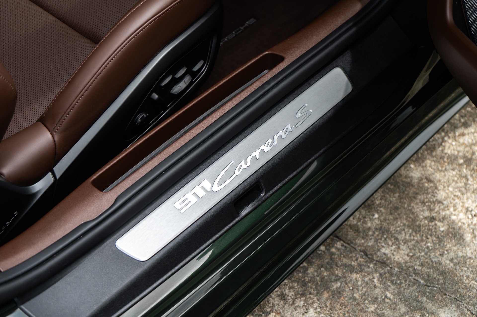 Used 2026 Porsche 911 Carrera S RWD image 39