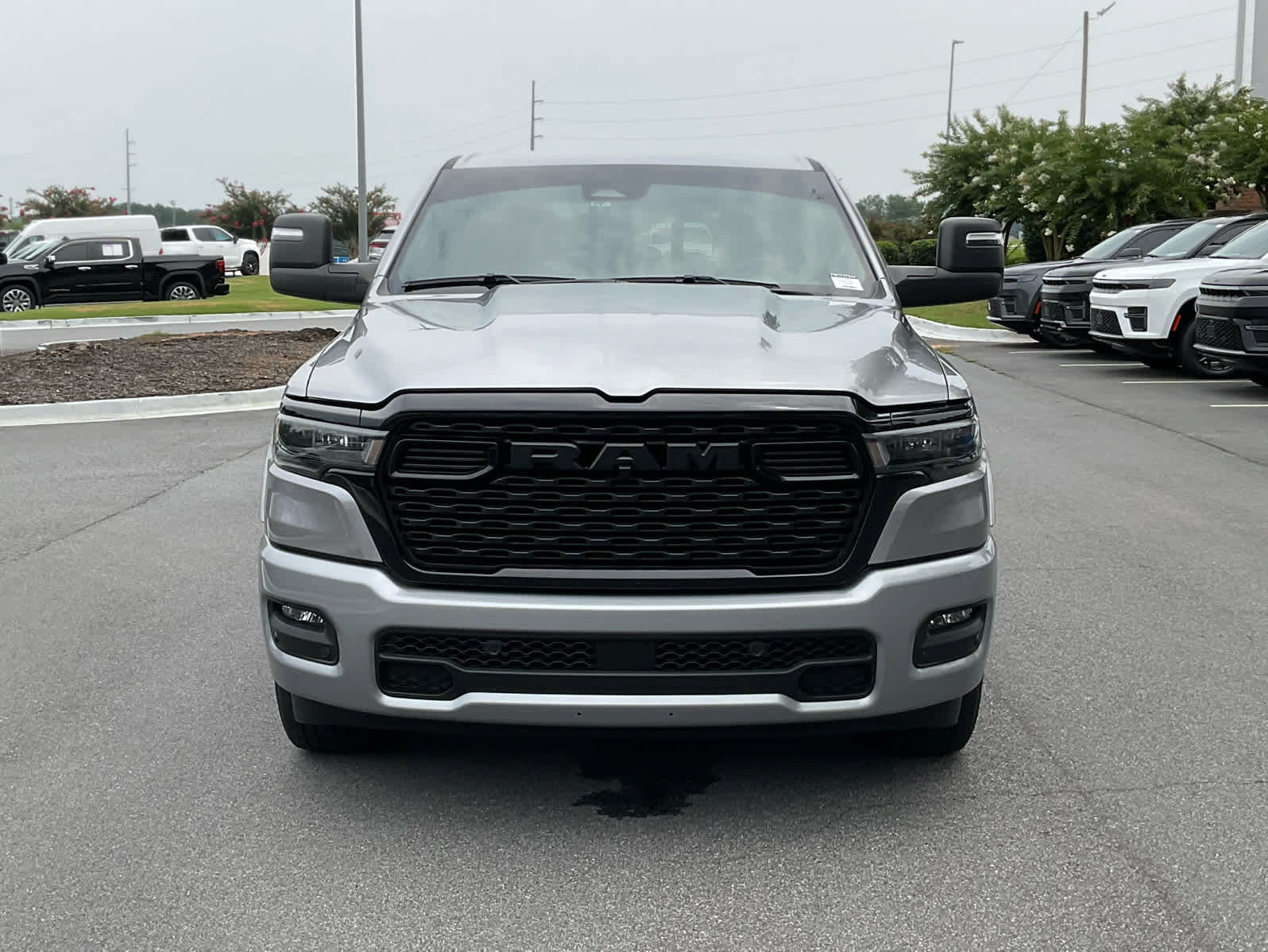 Used 2025 RAM 1500 Big Horn AWD/4WD image 8