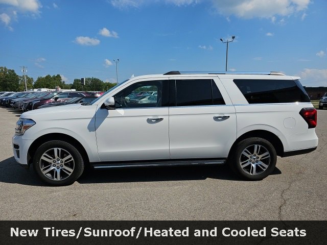 Used 2023 Ford Expedition Max Limited image 4