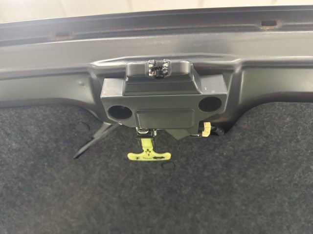 Used 2012 Subaru Impreza 2.0i Limited image 17