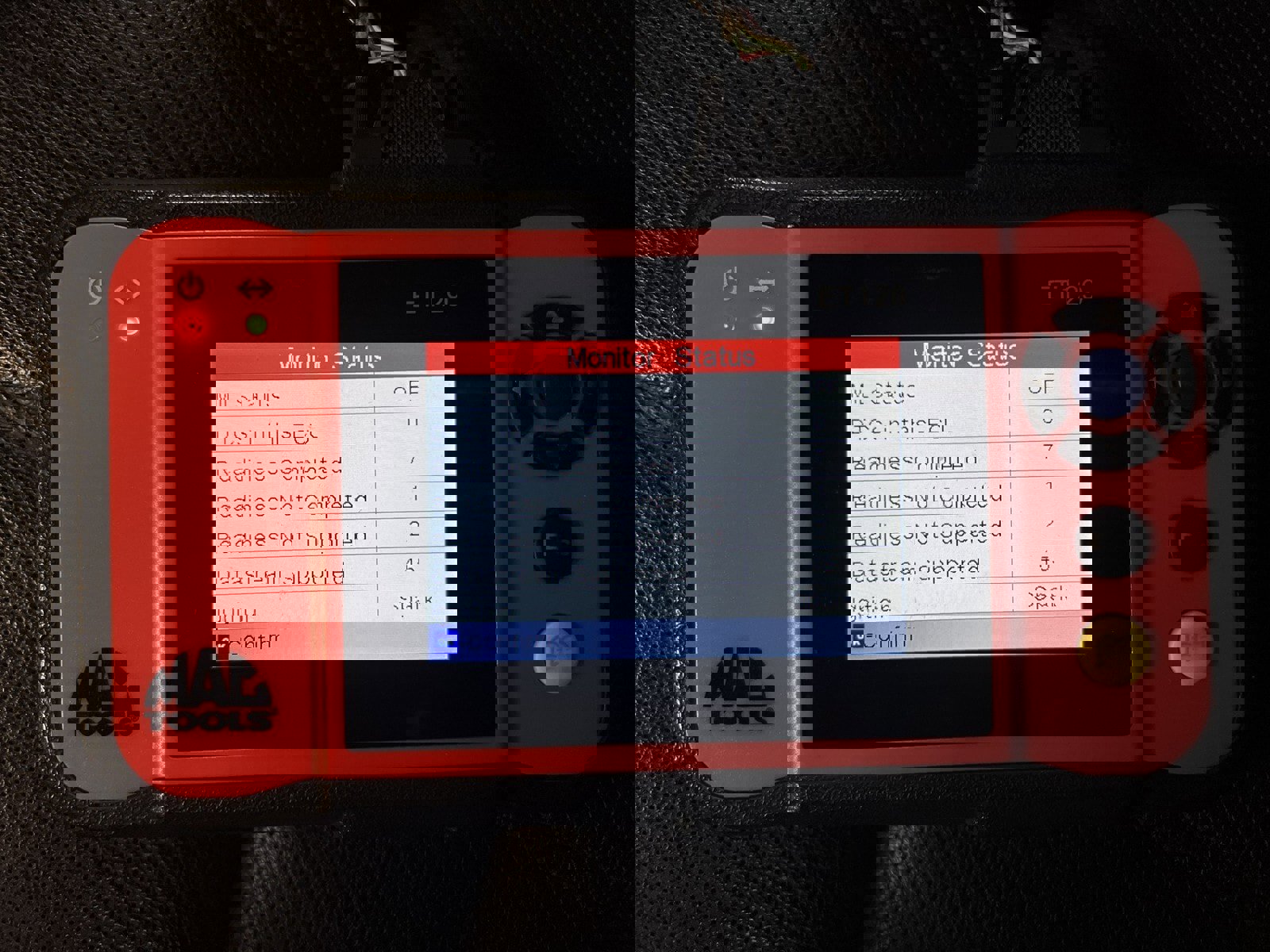 Used 2023 Land Rover Range Rover Evoque R-Dynamic SE image 40