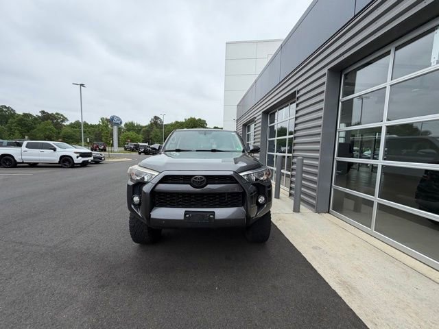 Used 2015 Toyota 4Runner SR5 Premium AWD/4WD image 2