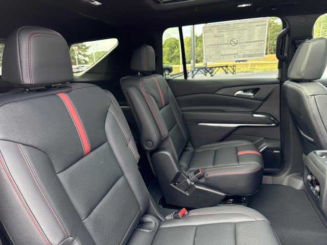 New 2026 Chevrolet Traverse RS image 18