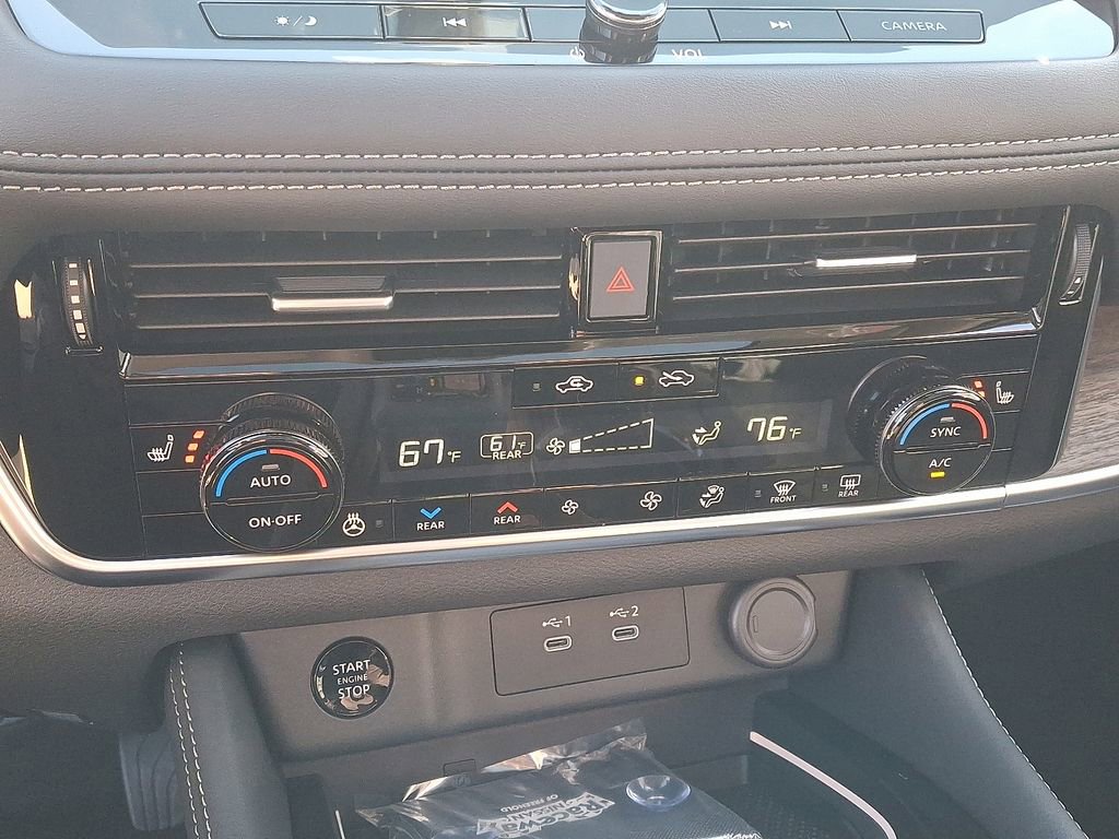 New 2026 Nissan Rogue Platinum w/ Platinum Premium Package image 10