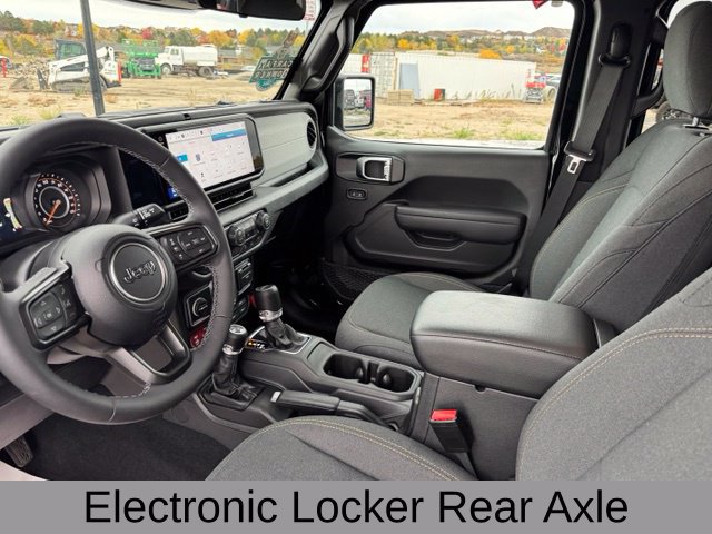 Certified 2026 Jeep Gladiator Sport AWD/4WD image 18