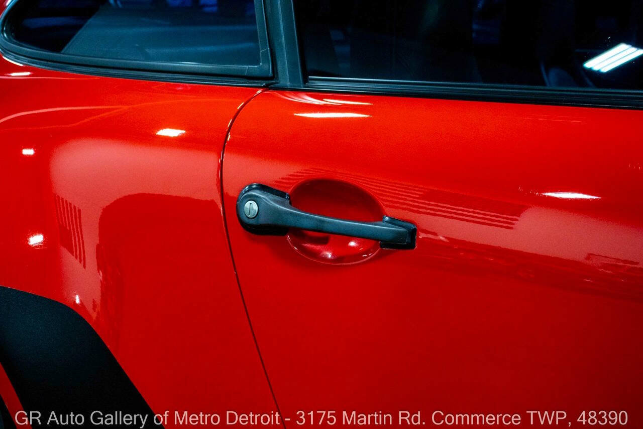 Used 1987 Porsche 911 Carrera image 33