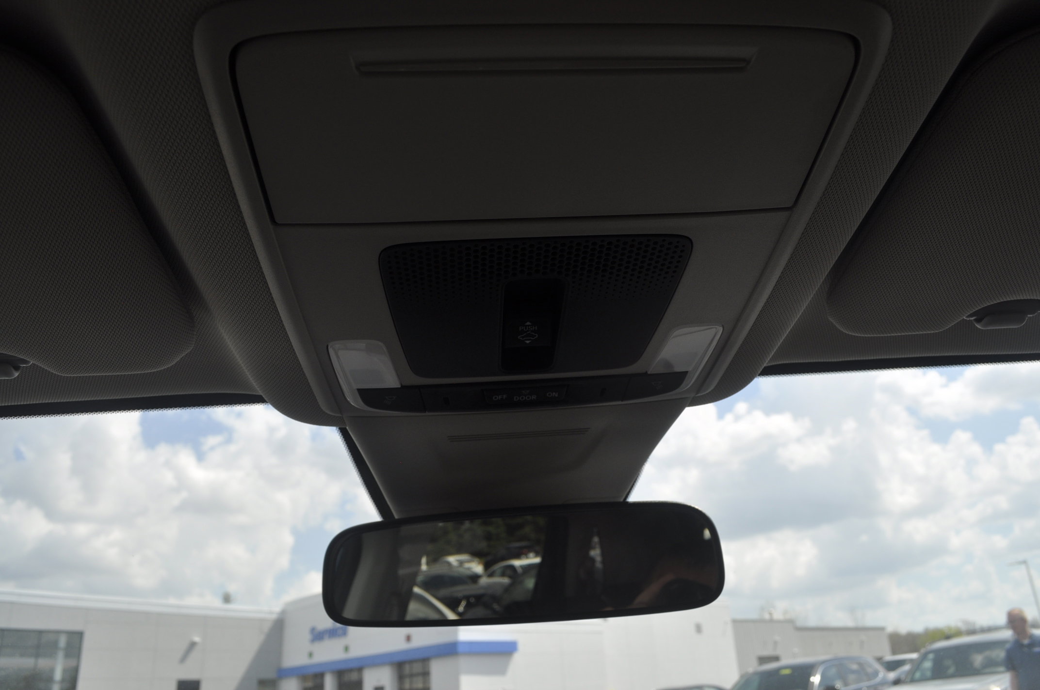 Used 2025 Honda CR-V EX image 27