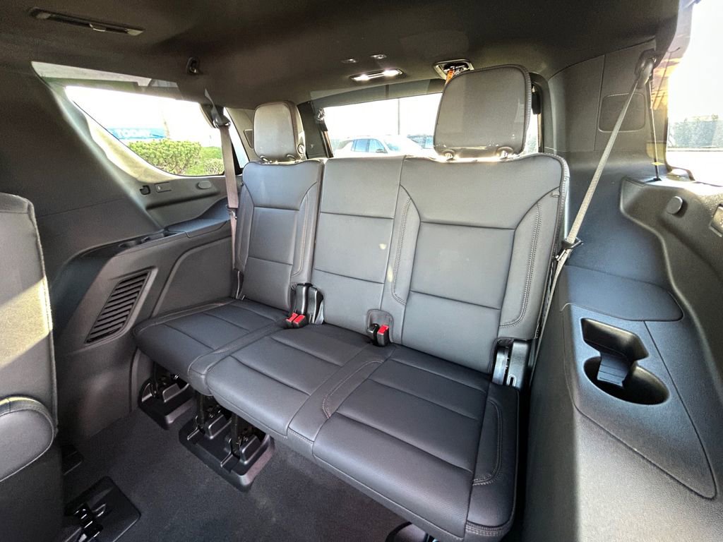 New 2026 Chevrolet Tahoe High Country w/ LPO, Illumination Package image 35
