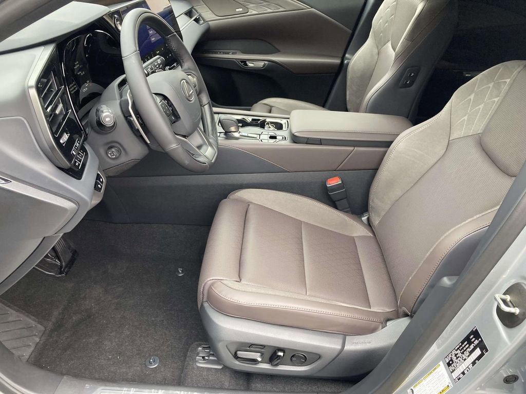 New 2026 Lexus RX 450h AWD image 12