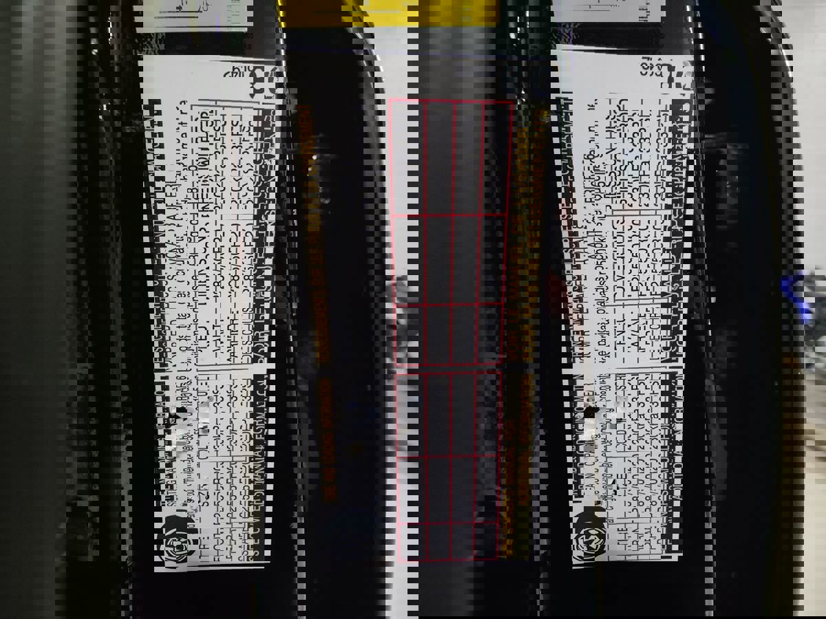 Used 2015 Lexus LX 570 4WD w/ Luxury Package image 29