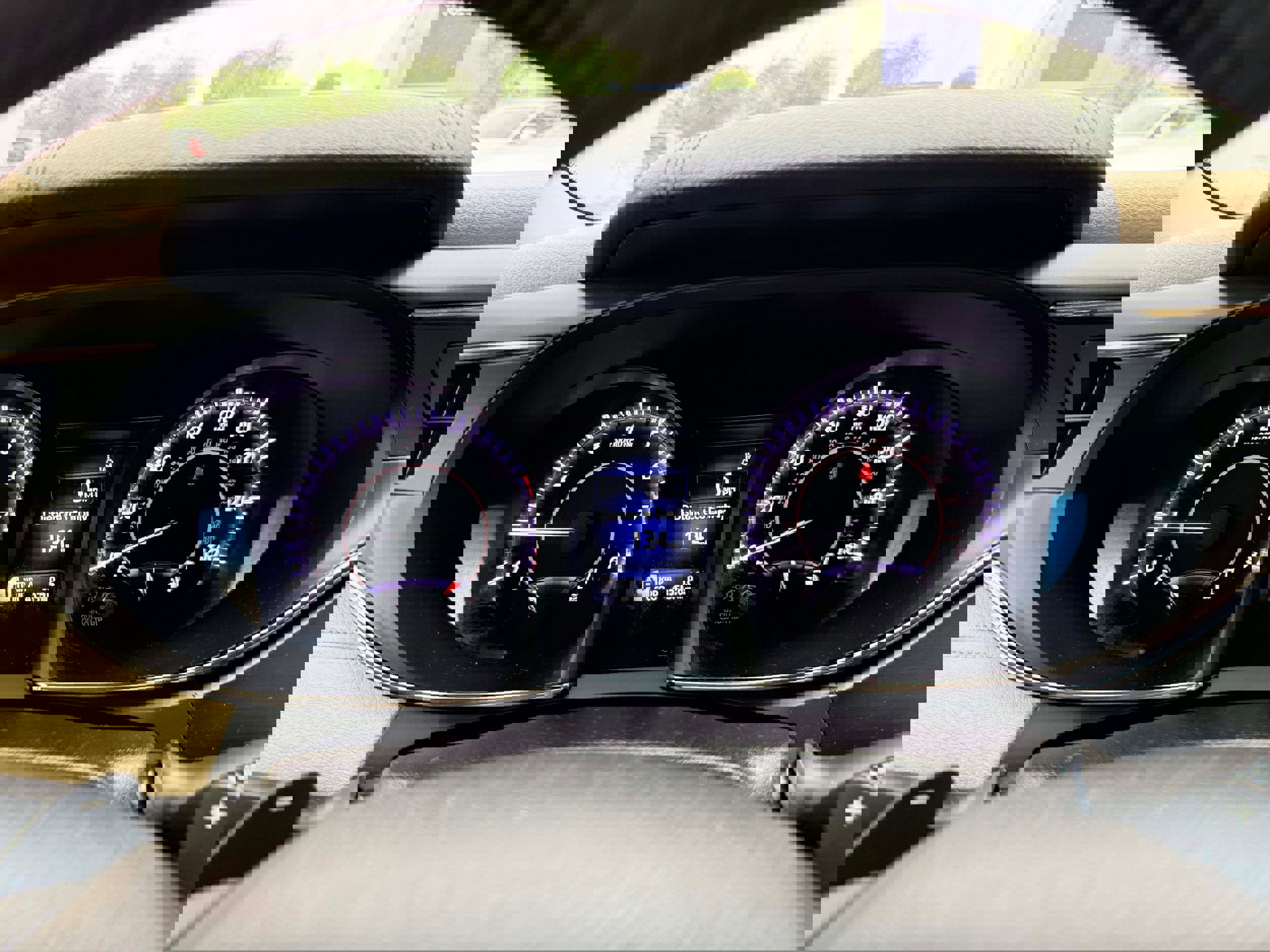 Used 2018 Toyota Avalon XLE Premium FWD image 19