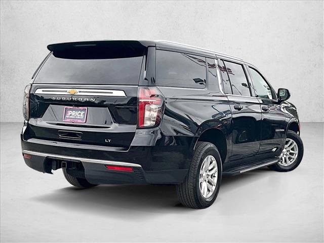 Used 2021 Chevrolet Suburban LT image 2