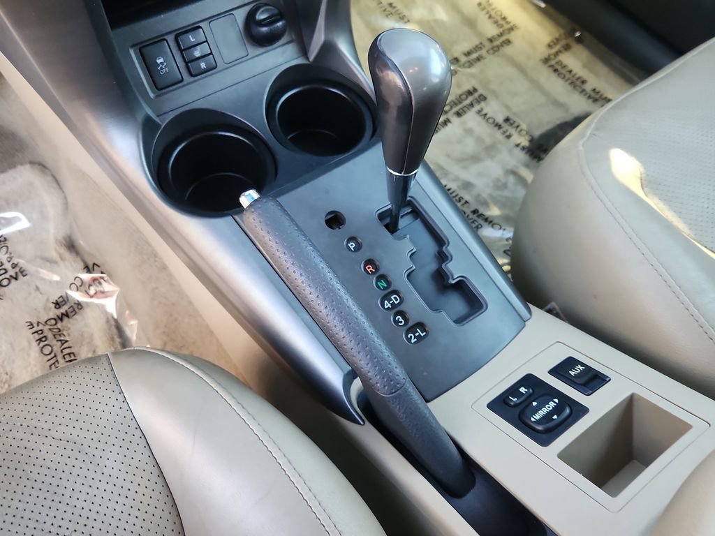 Used 2010 Toyota RAV4 Limited image 20
