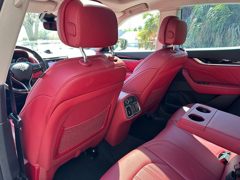 Used 2022 Maserati Levante GT image 38
