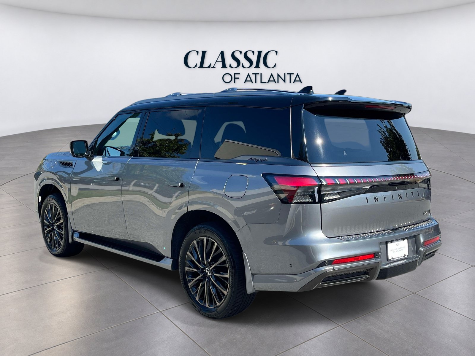 Used 2025 INFINITI QX80 Autograph w/ Autograph Exterior Package AWD/4WD image 3