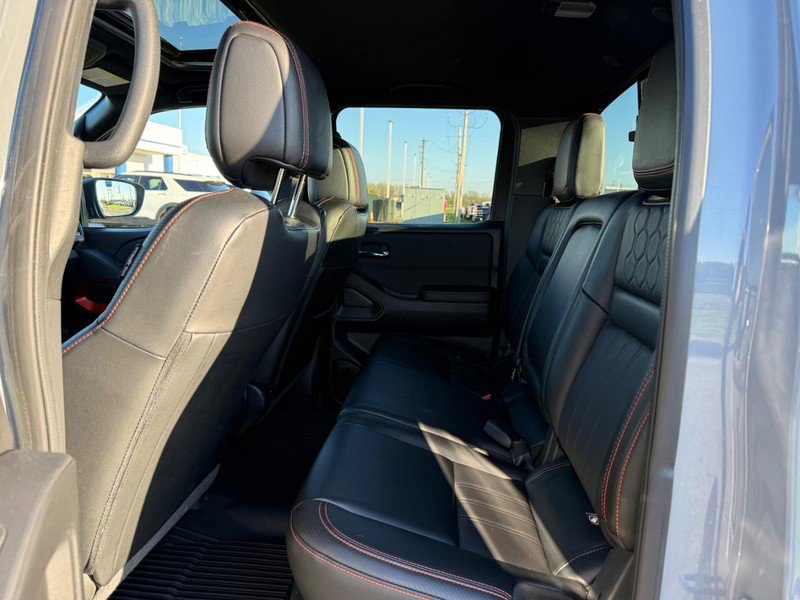Used 2023 Nissan Frontier PRO-4X w/ Pro-4X Premium Package image 10