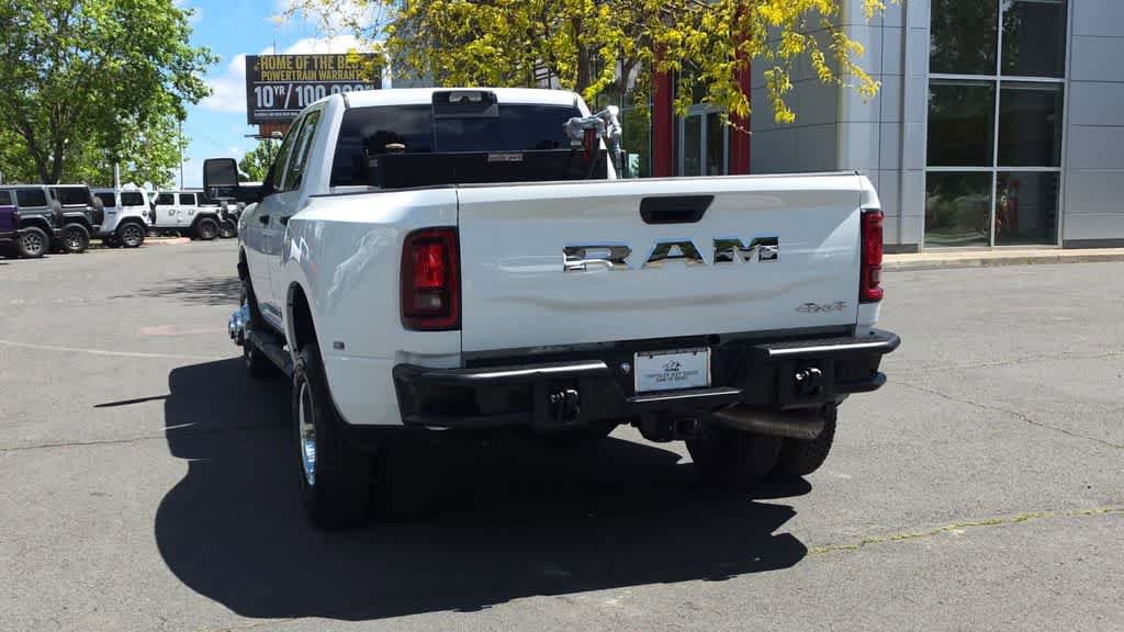 Used 2026 RAM 3500 Tradesman AWD/4WD image 7