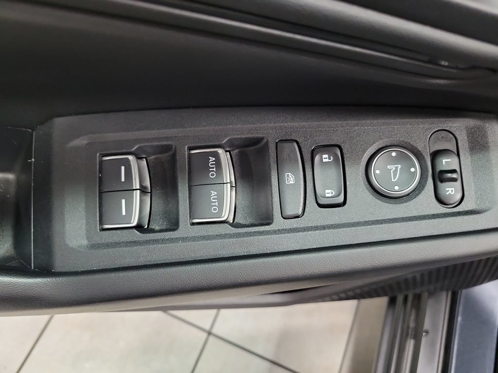 Used 2024 Honda Accord EX image 30