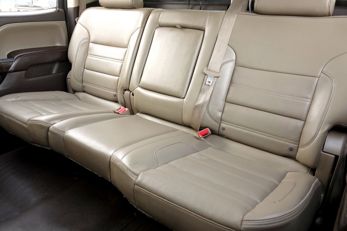 Used 2015 GMC Sierra 2500 Denali w/ Duramax Plus Package AWD/4WD image 30