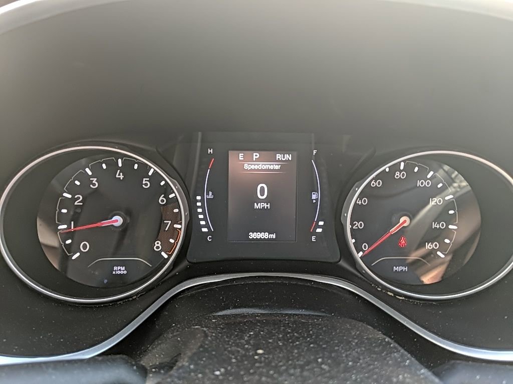 Used 2020 Jeep Compass Latitude image 23