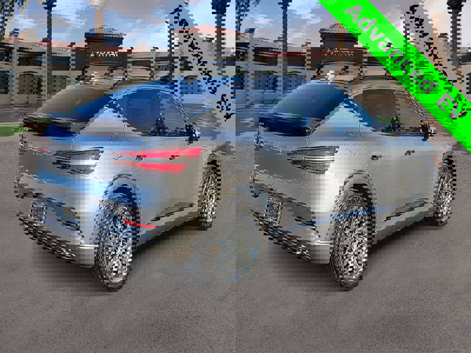 Used 2025 Genesis GV60 Advanced image 8