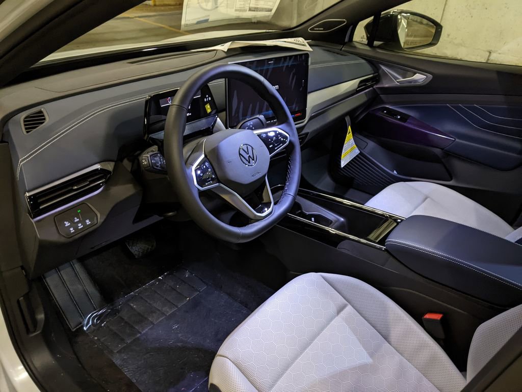 New 2026 Volkswagen ID.4 Pro S Plus AWD/4WD image 8