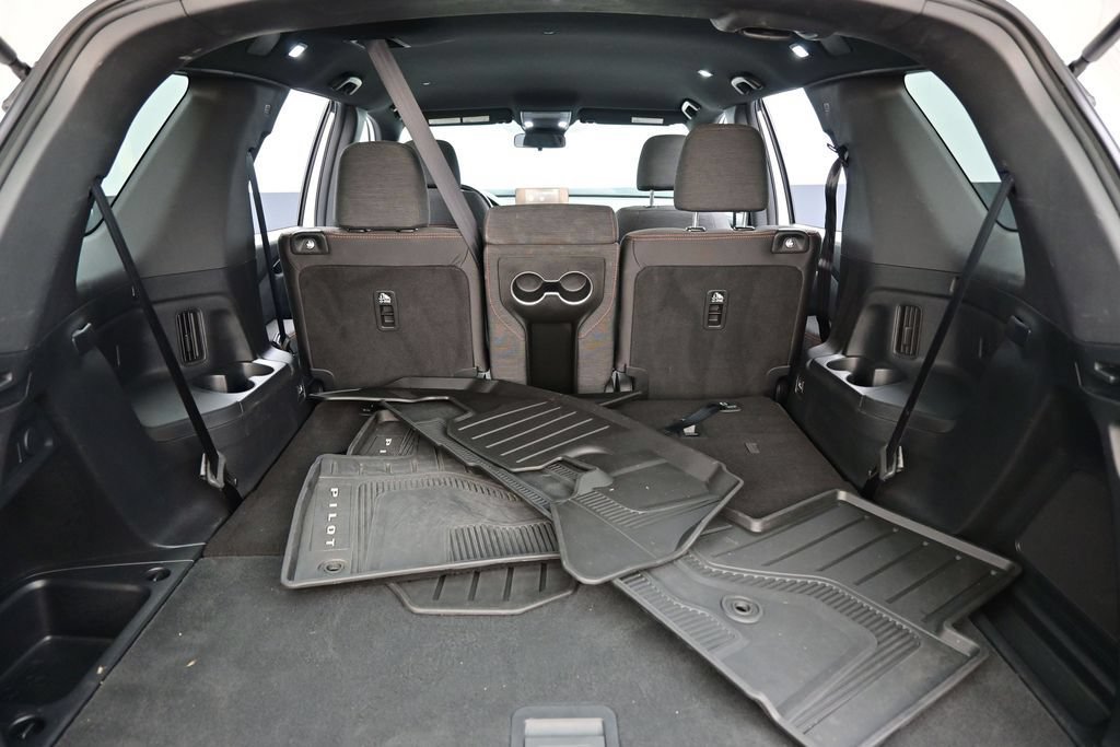Certified 2023 Honda Pilot Sport image 29