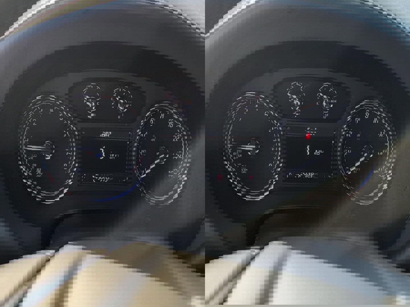 Used 2024 Buick Enclave Essence w/ Experience Buick Package image 33