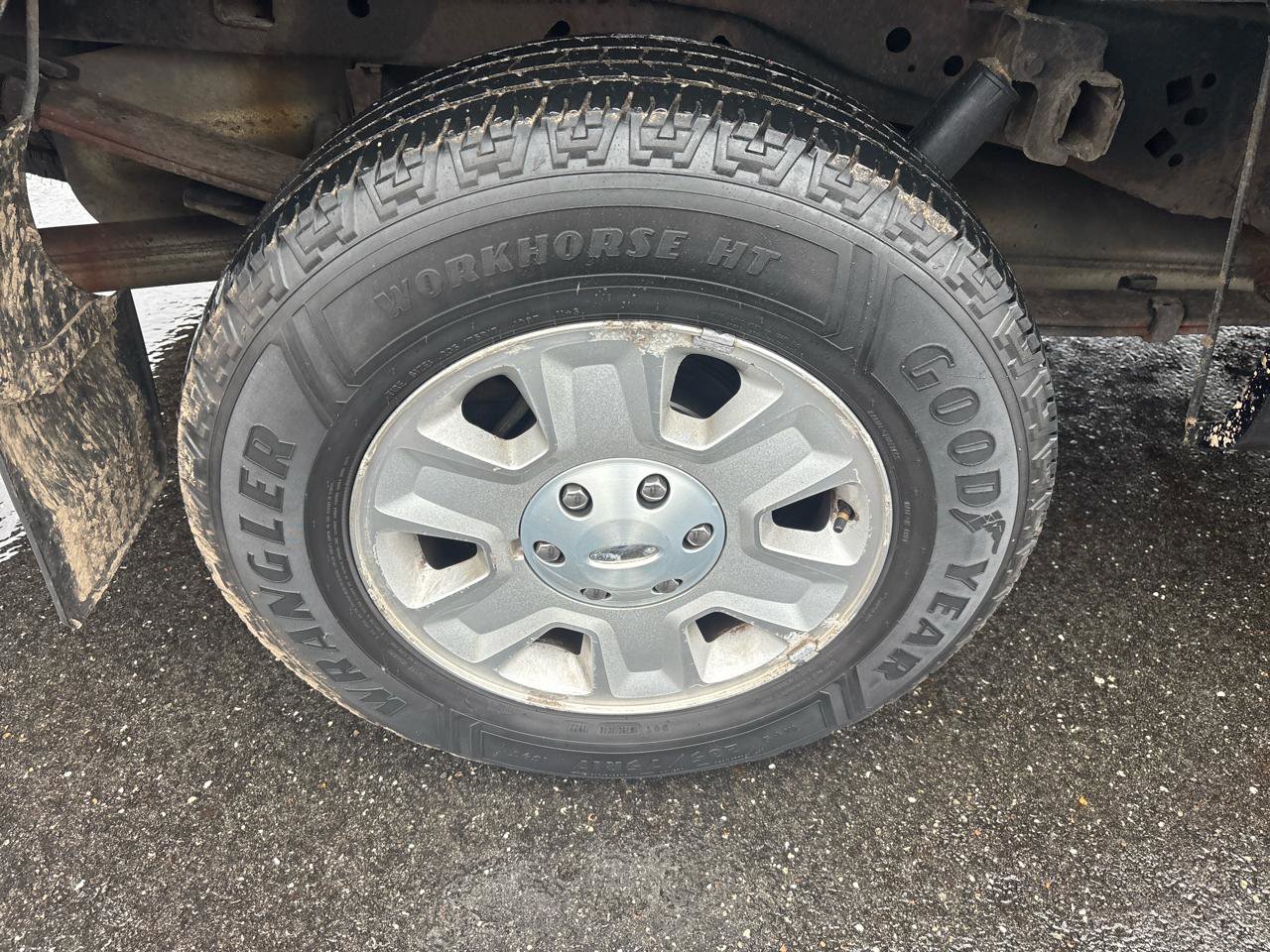 Used 2013 Ford F150 STX image 26