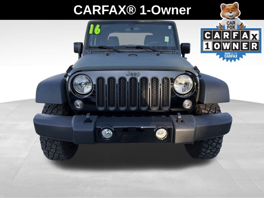 Used 2016 Jeep Wrangler Sport image 2